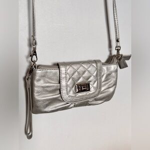 Wristlet or crossbody silver Lula bag